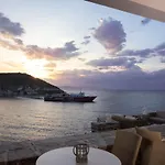 Keos By The Sea * Korissia (Kea)