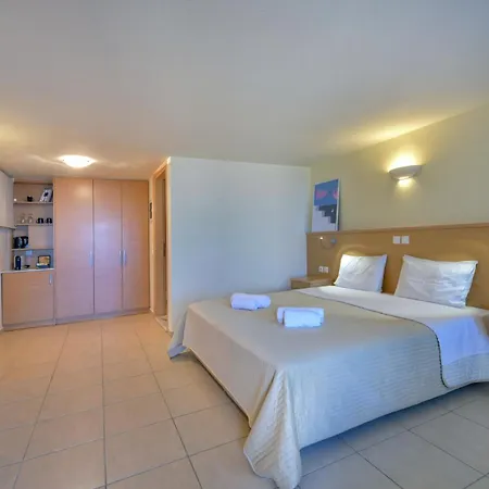 Hotel Keos By The Sea *